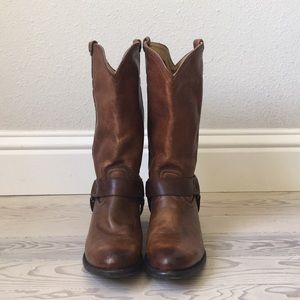 Frye Harness Pull-on fall boots 7 1/2 Buttery soft